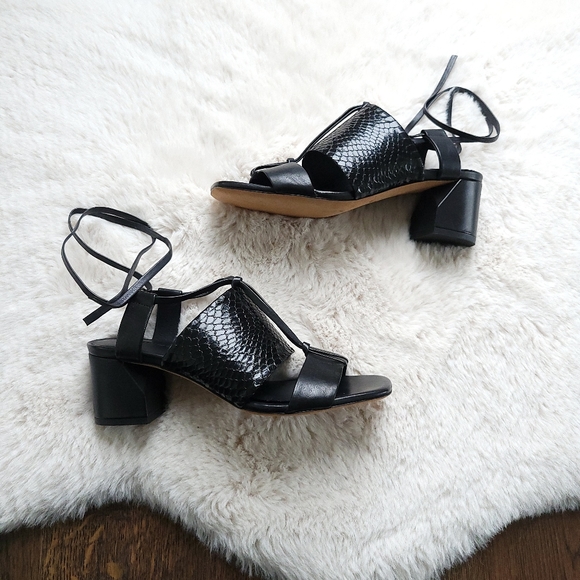 Vince Y2K Dunaway Square Toe Lace Up Black Snake Skin Leather Sandal - Picture 2 of 13